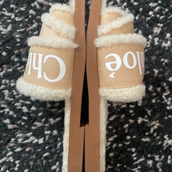 Chloe Woody Shearling -Trim Flat Sandals - Picture 5 of 9